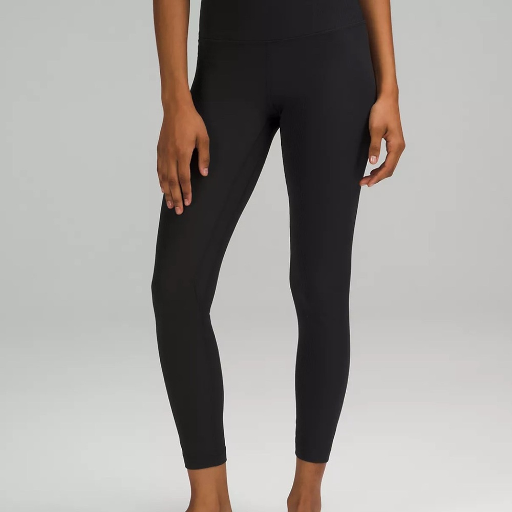 Lululemon Women's Ribbed Black Leggings